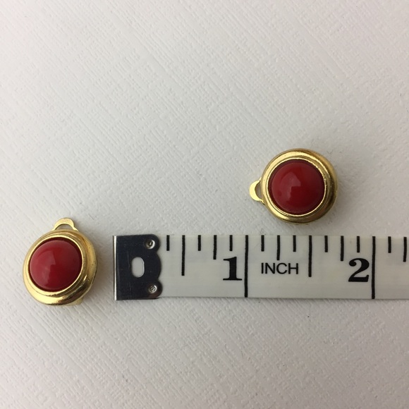 Vintage Minimalist Red & Gold Clip On Earrings - Picture 7 of 7